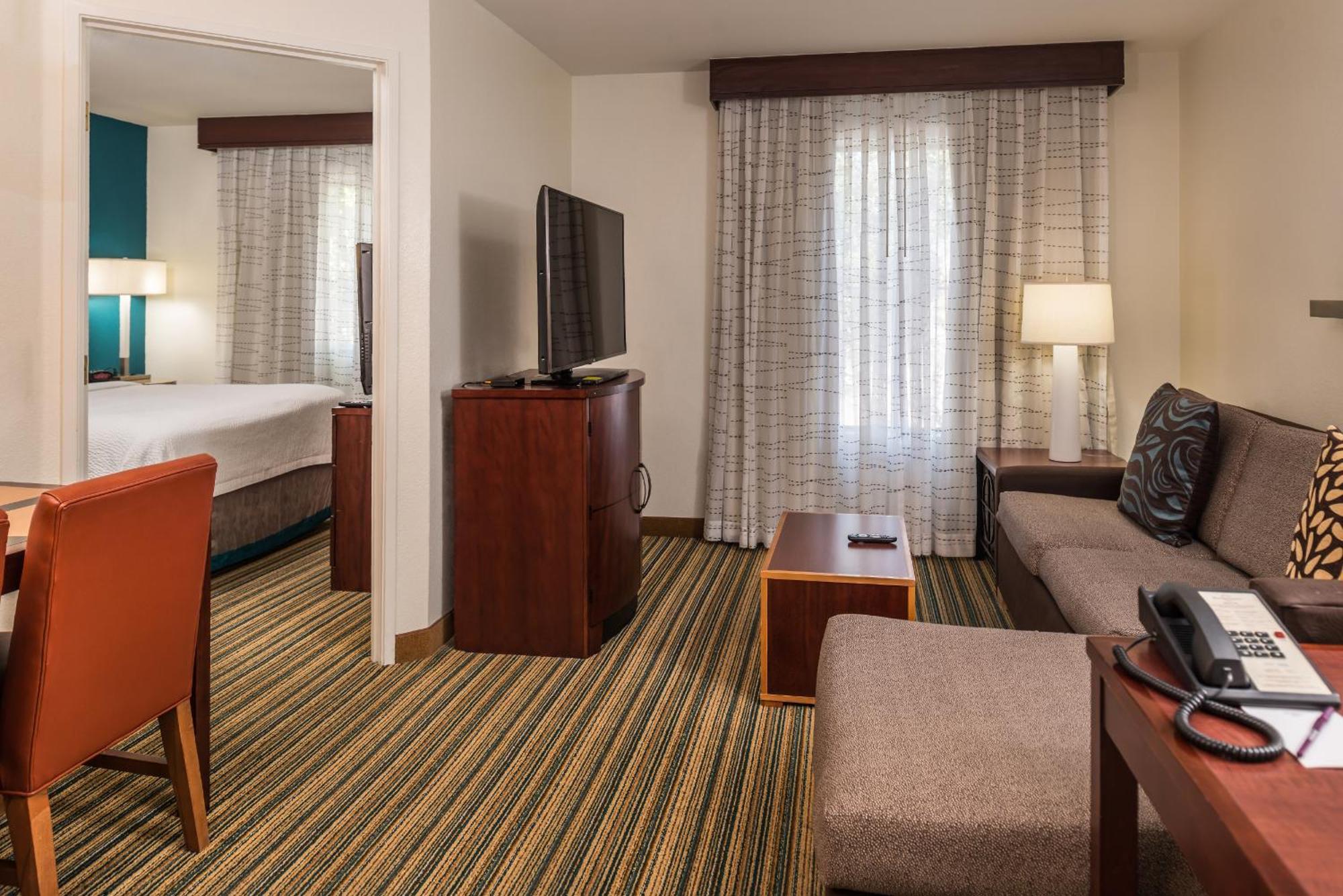 Residence Inn Phoenix Exterior photo