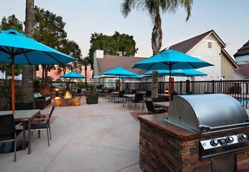 Residence Inn Phoenix Exterior photo